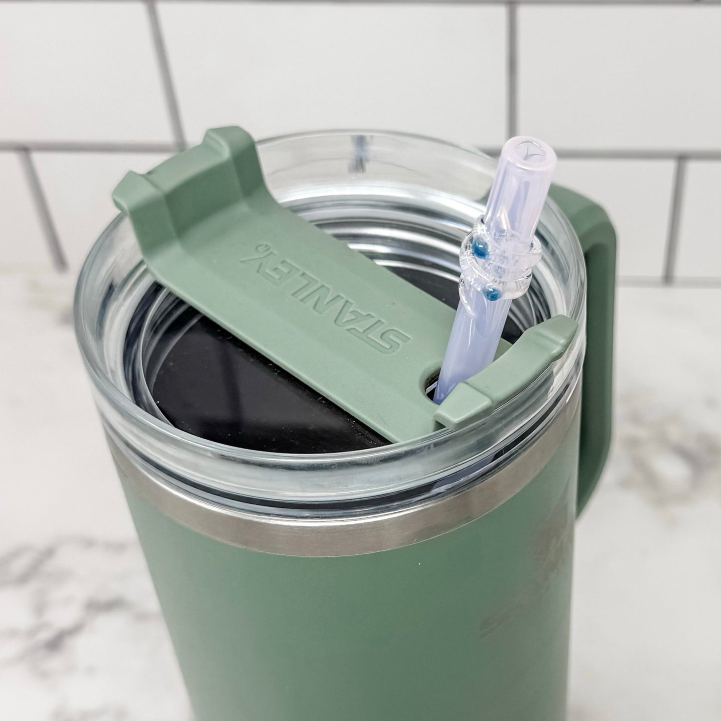 Stanley® 40/64 oz Quencher H2.0 Flowstate Compatible Glass Straws