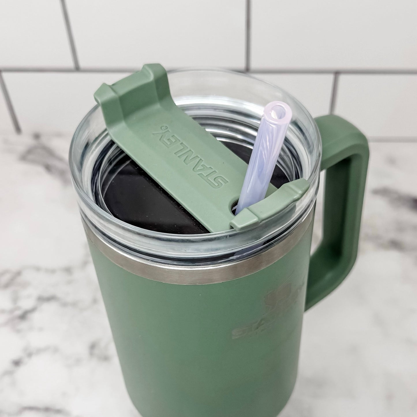 Stanley® 40/64 oz Quencher H2.0 Flowstate Compatible Glass Straws